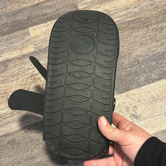 Air cast boot size medium (size 9) barely used - Picture 3 of 4